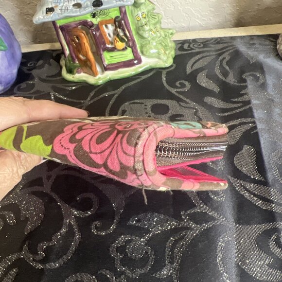 Vera Bradley Turnlock Floral Wallet Retired Pattern - Picture 5 of 8